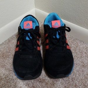 Sz8 wms Adidas Atlanta 11 running shoes